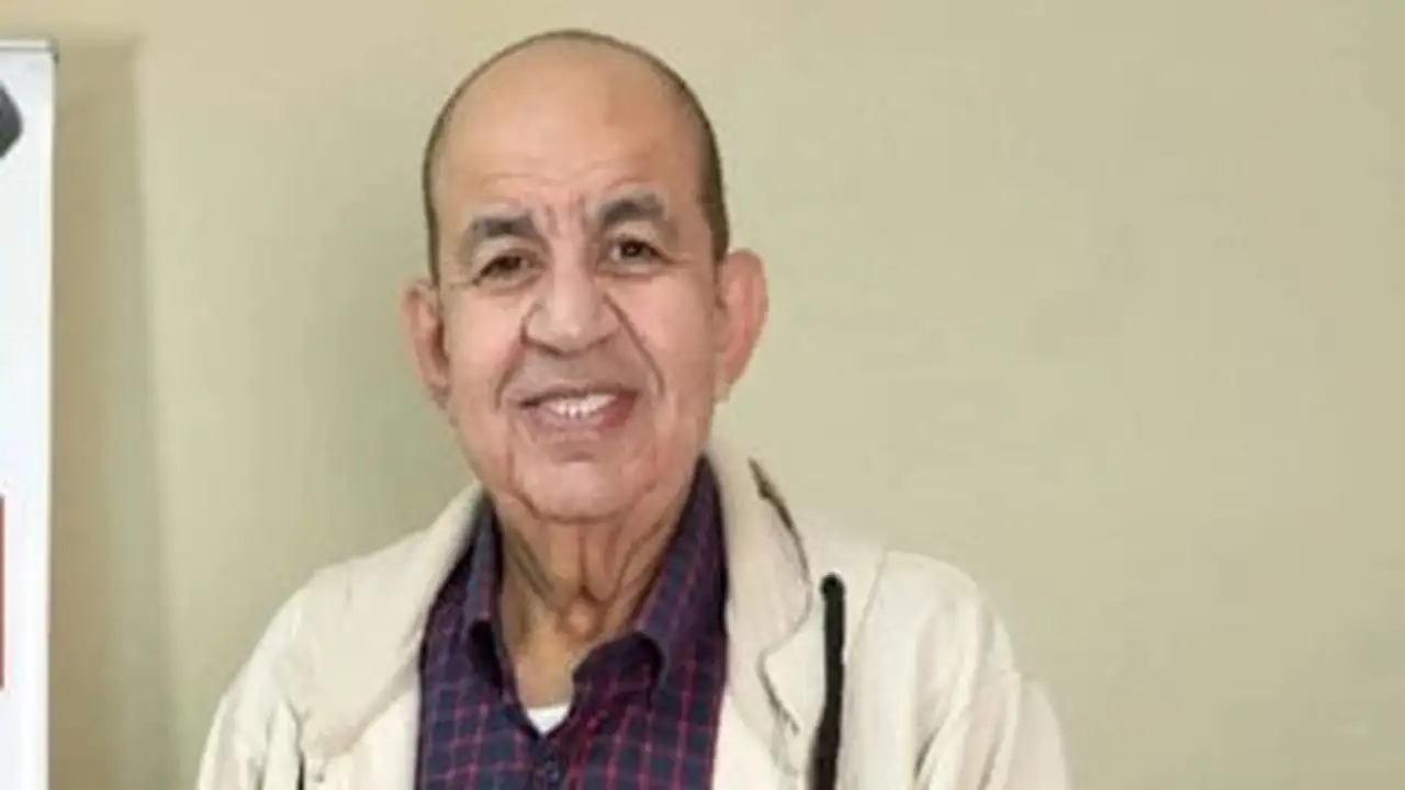 تطورات مفاجئة.. الحالة الصحية للفنان محمد التاجي عقب خضوعه لجراحة دقيقة